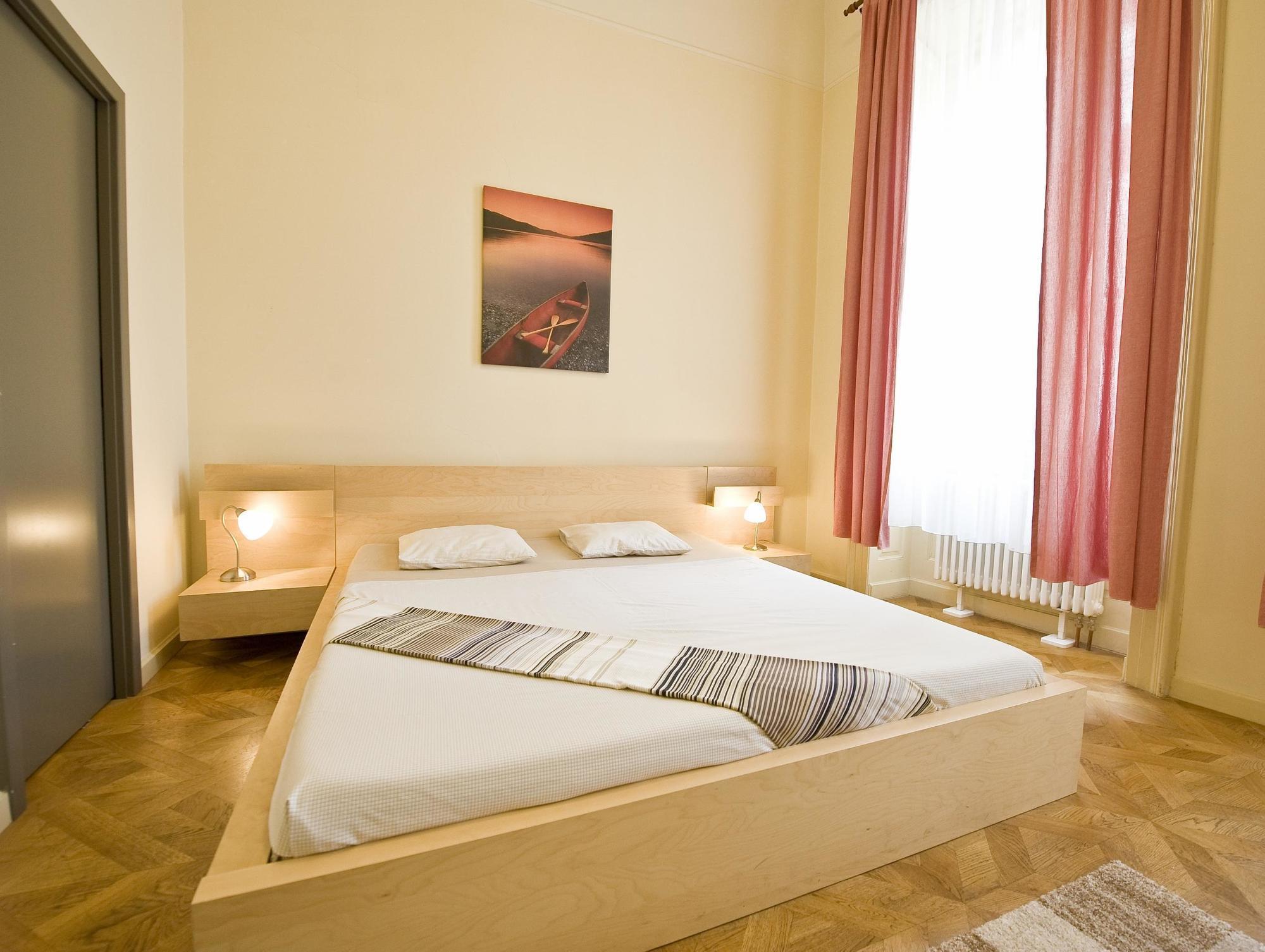 Bohemia Apartments Prague Centre Exterior photo