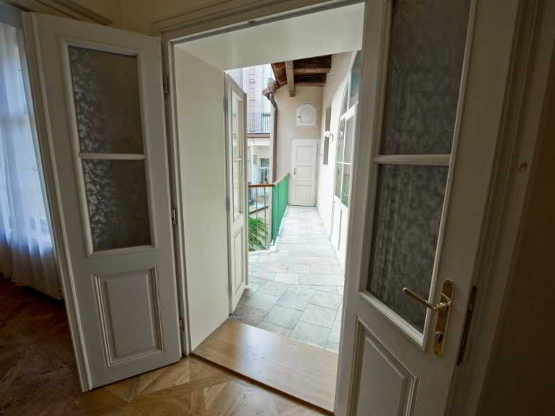 Bohemia Apartments Prague Centre Exterior photo