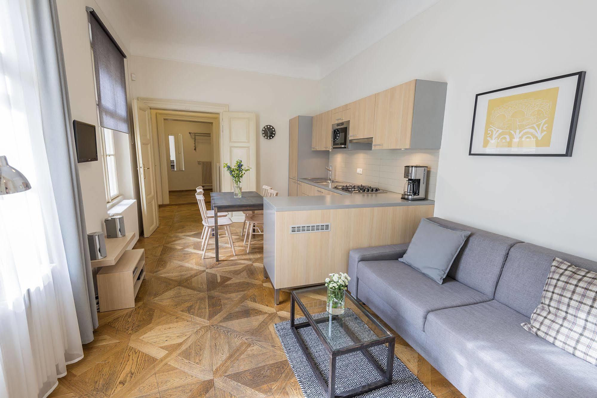 Bohemia Apartments Prague Centre Exterior photo
